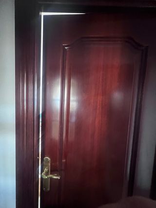 5 Puertas Macizas Madera Oscura