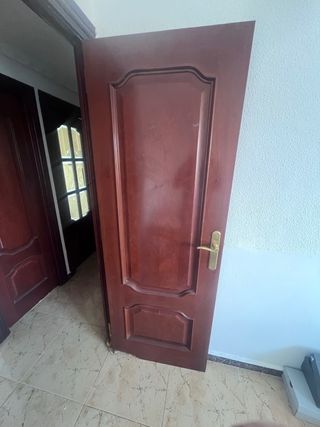 5 Puertas Macizas Madera Oscura