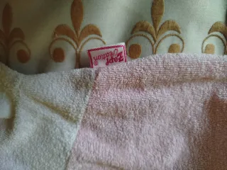 Traje Muñeco Chou Chou Rosa y Blanco