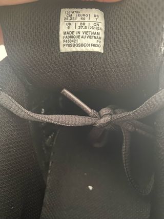 Zapatillas Asics Gel Negras y Grises