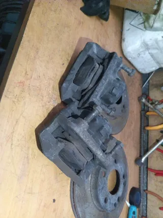 Pinzas y discos Mercedes 190