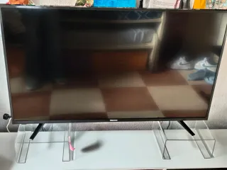 Hisense 43 LED UltraHD 4K TV (SIN CAJA)