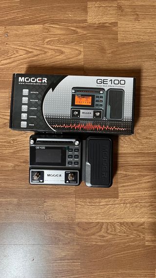 Mooer GE100 Pedale Multieffetto Chitarra
