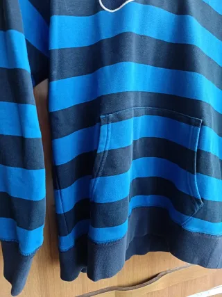 Felpa Nike a righe blu e nere
