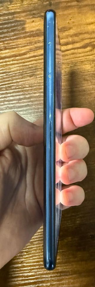 Xiaomi MI 8 128gb 6gb ram