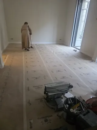 Pinturas  reforma de baños  pegar rachola robosar