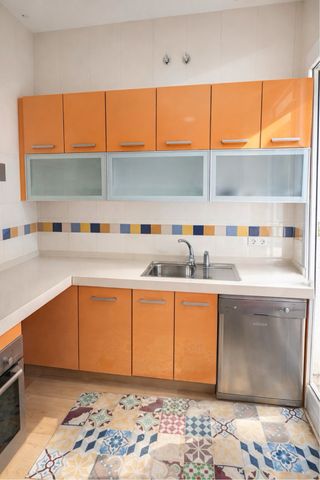 Muebles Cocina Naranja +Encimera+Horno y fregader