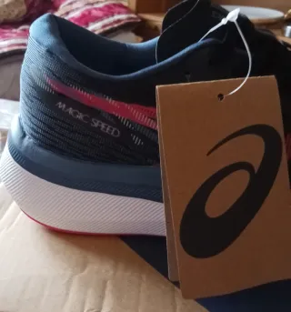 Zapatillas Asics Magic Speed FF Turbo Negras Rosas