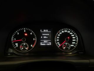 Volkswagen Touran 2012