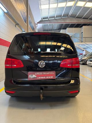 Volkswagen Touran 2012