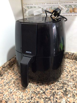 Freidora de aire JOCCA negra 4l