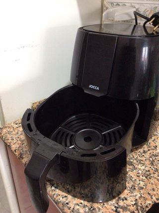 Freidora de aire JOCCA negra 4l