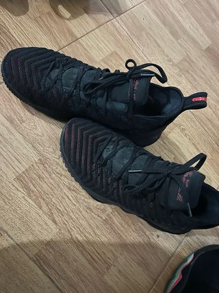 Botas Nike Lebron 15 Negras Rojas
