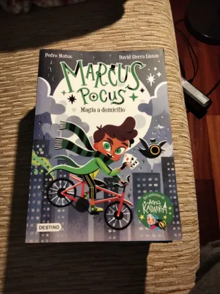 Lote de libros Anna Kadabra