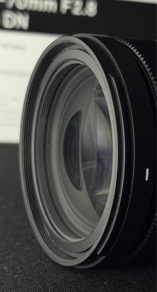 Obiettivo Sigma 28-70mm F2.8 DG DN Contemporary per Sony