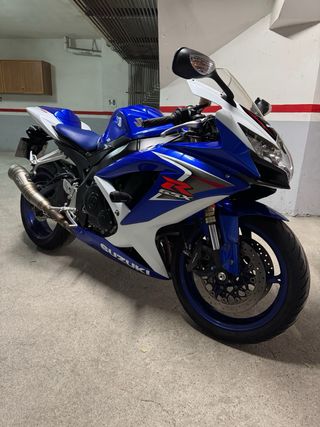 Suzuki GSXR-600