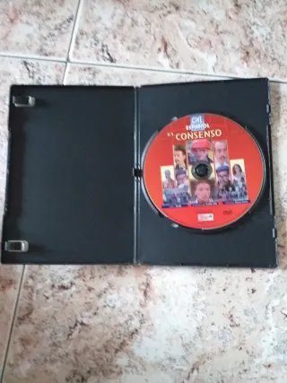 1 DVD El Consenso