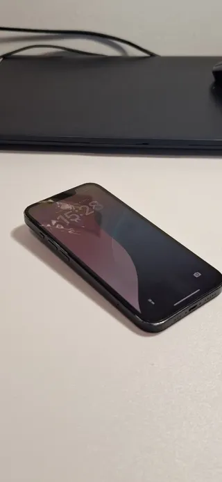 iPhone 14 128GB azul marino