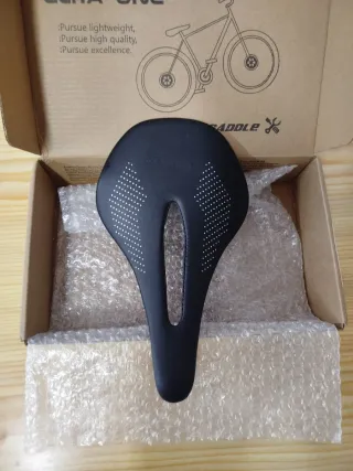 Sillín Elita One Carbono Ultraligero