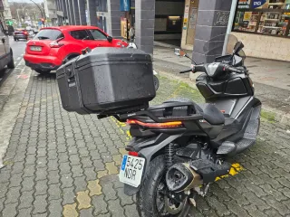 Soporte y Baúl Shad Voge Sr4