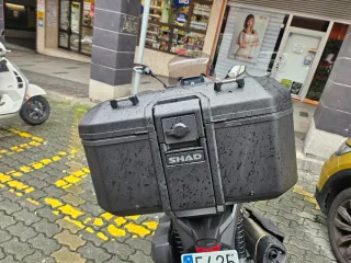 Soporte y Baúl Shad Voge Sr4