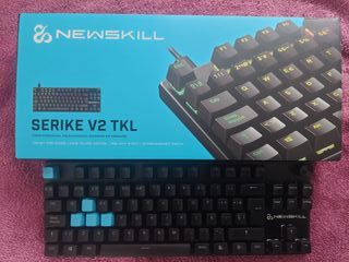 Teclado Gaming Mecánico Newskill Serike V2 TKL
