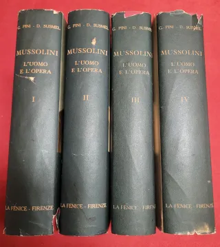 4 libri d'epoca Mussolini L'uomo e L'opera 1a Ediz