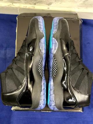 Air Jordan 11 Retro Gamma Blue