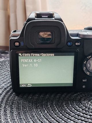 Cámara Pentax K-S1