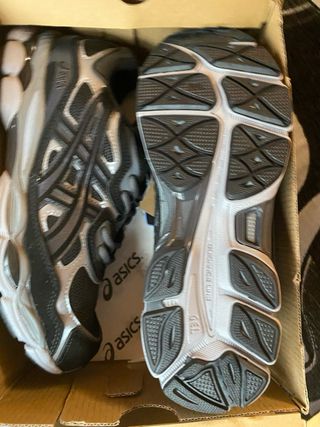 Zapatillas Asics Negras Talla 43 Nuevas