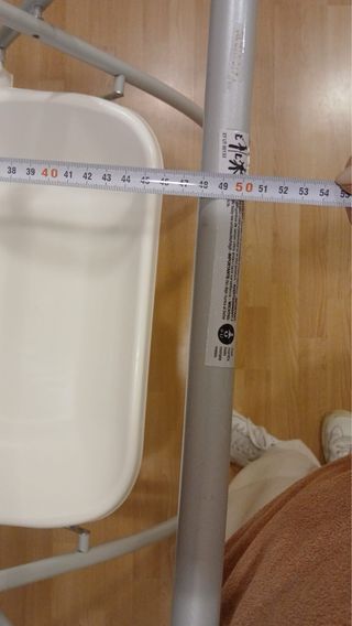 Bañera para bebé con patas