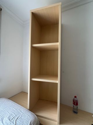 Estanterías de madera