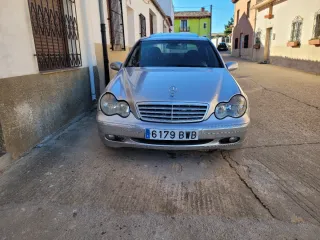 MERCEDED c220 2002