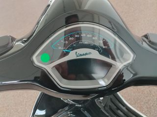 Vespa Primavera Eléctrica 45 (50cc)