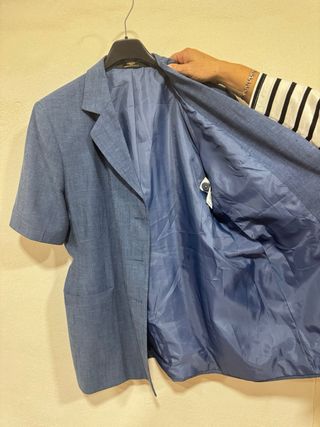 Blazer manga corta azul