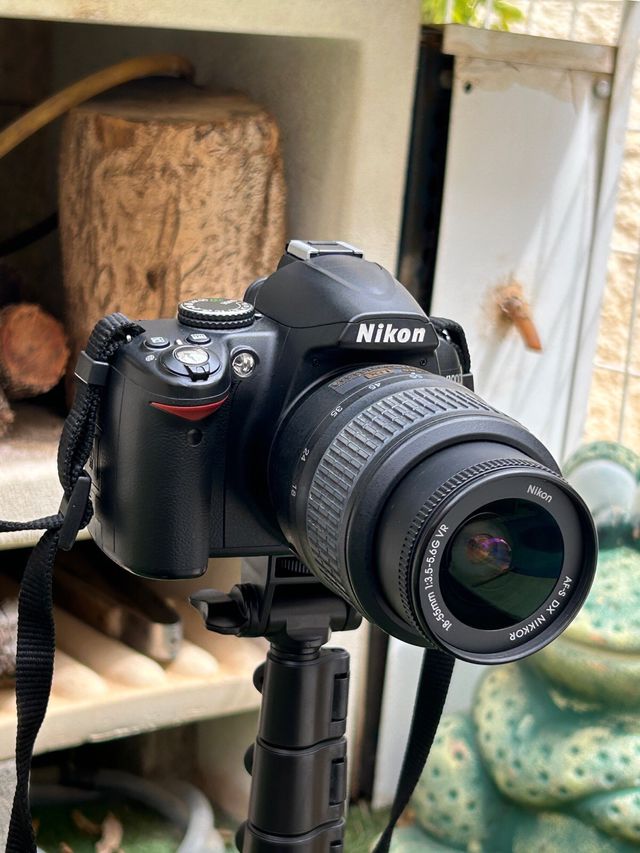 !!OFFERTA!! Fotocamera Nikon D3000 + Obiettivo Nikon 18-55mm