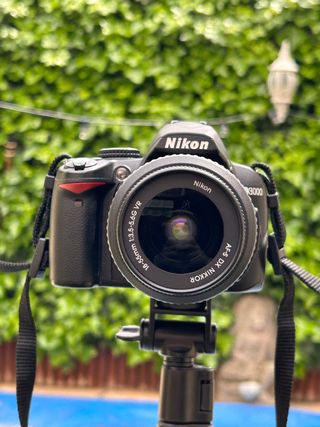 !!OFERTA!! Cámara Nikon D3000 + Nikon 18-55mm