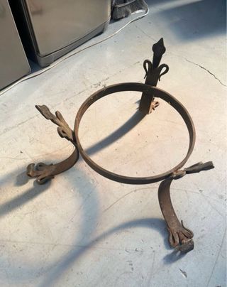 Soporte macetero metal forja