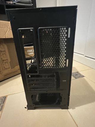 Caja PC Tempest Stockade Negra