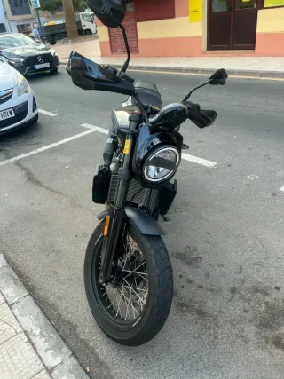 Husqvarna 701 Naked Manual