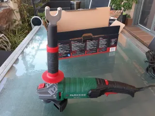 VENDIDA. Amoladora Angular 1200W