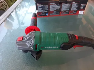 VENDIDA. Amoladora Angular 1200W