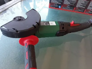 VENDIDA. Amoladora Angular 1200W