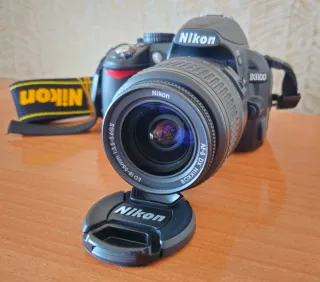 Cámara Nikon D3100 + Cargador