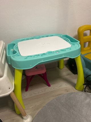 Mesa Play-Doh para jugar