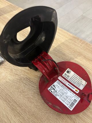Tapa Gasolina SEAT Ibiza 1.9 TDI Roja