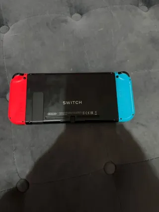 Nintendo Switch Azul y Rojo+ACNH