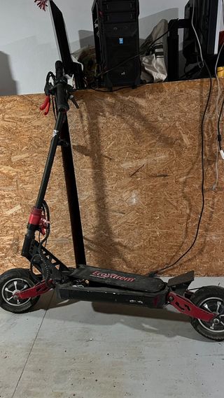 2 Patinetes Eléctricos: Ecoxtrem y Dualtron