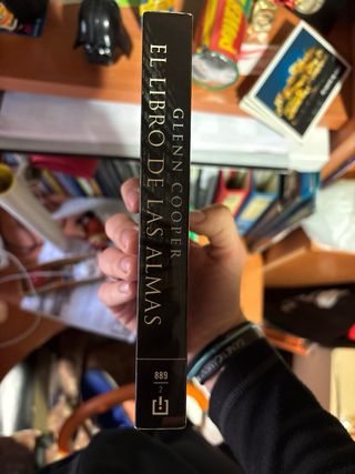 Saga bibliotecade los muertos de Gleen Cooper