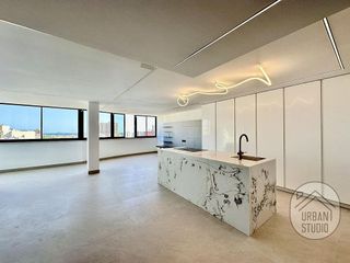 Ático en venta en Albufereta en Alicante